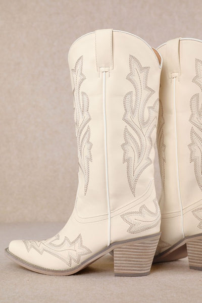 Morgan embroidered western boot / ivory