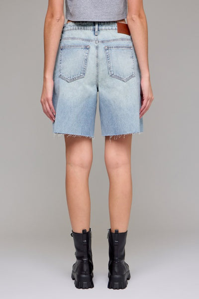 Hidden classic Bermuda short / light wash
