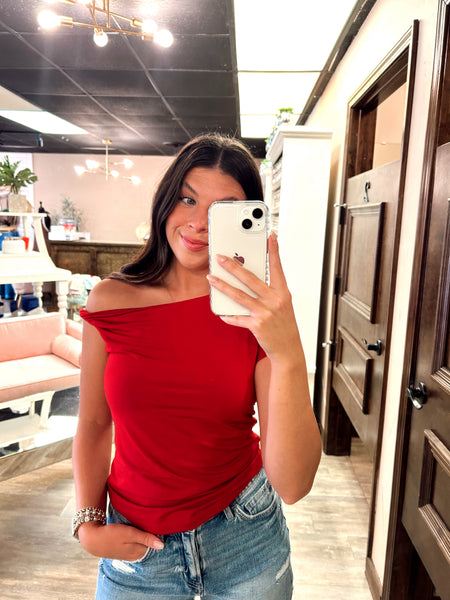 Jessie One Shoulder Top / Red