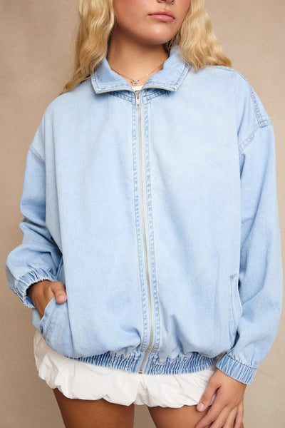 oversized denim bomber jacket / light wash