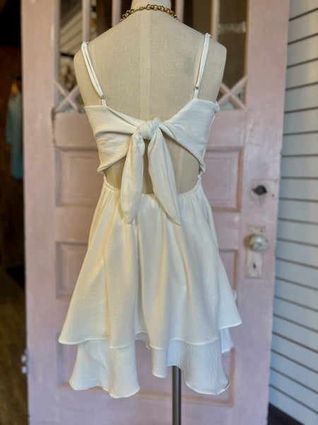 Evie tie back dress / white