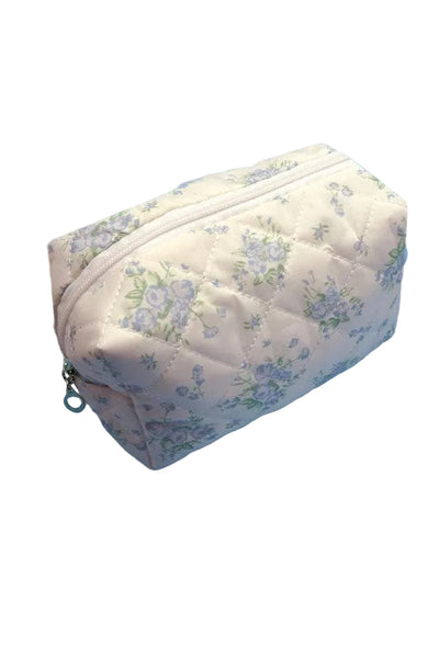 floral toile makeup pouch / white & blue
