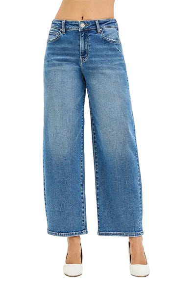 Risen crop barrel jean / medium wash