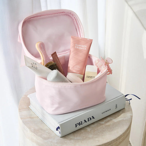 Case-Mate Makeup Train Case / Ballet Pink Bow