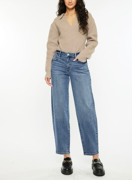 Kan Can high rise barrel fit jean / medium wash