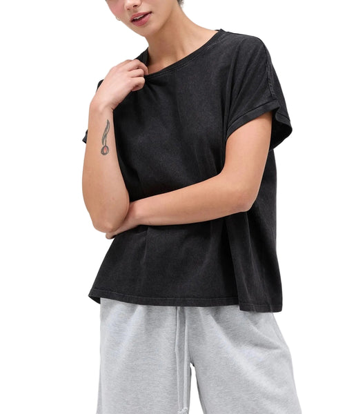 Zoie oversized mineral wash tee / black