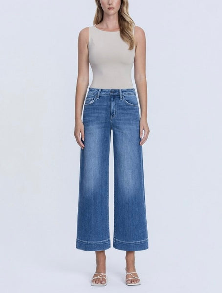 Elisa crop trouser jean  / med dark wash