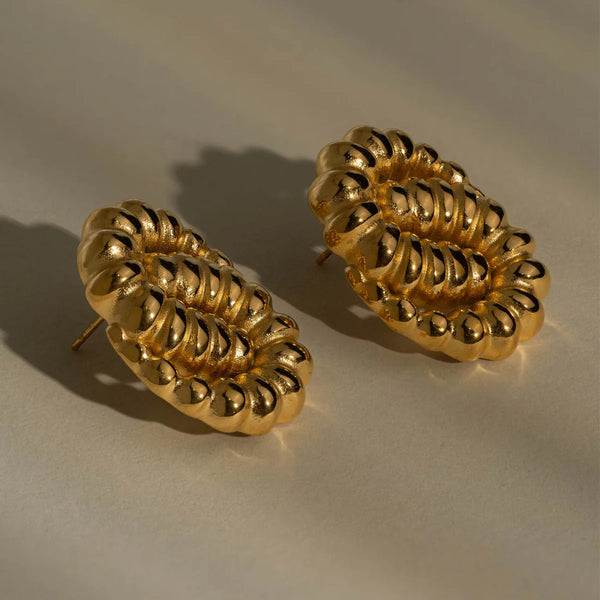 BRACHA Charlotte knot earrings // gold