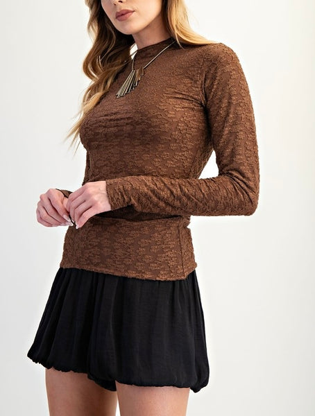 fitted lace long sleeve top / chestnut