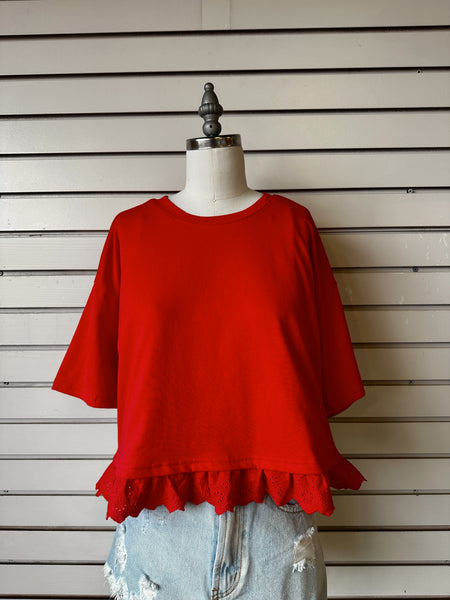 eyelet short sleeve top / red
