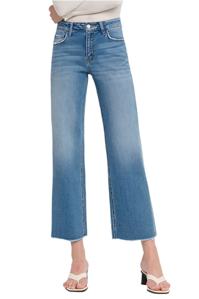 Chelsea cropped ankle jean / medium wash