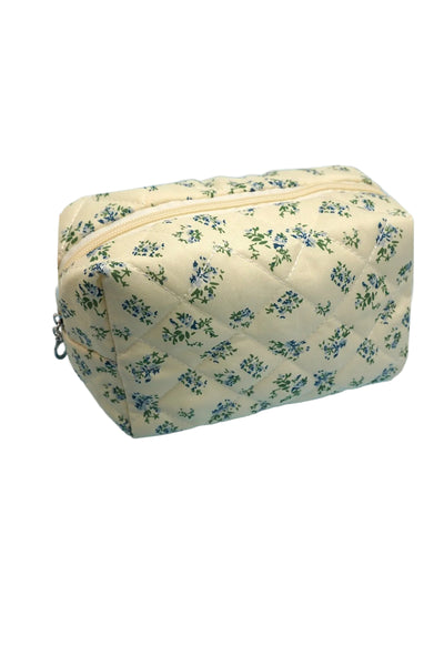 floral toile makeup pouch / cream & blue