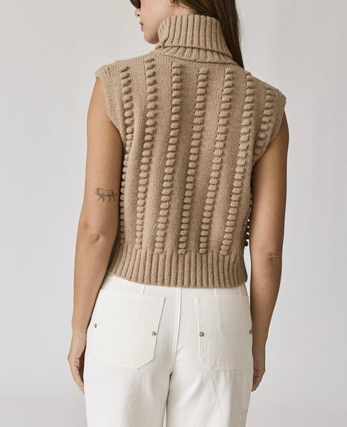 willow sleeveless turtleneck / taupe