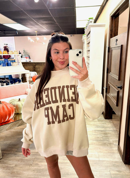 Reindeer Camp Mock-Neck Sweatshirt / Oatmeal