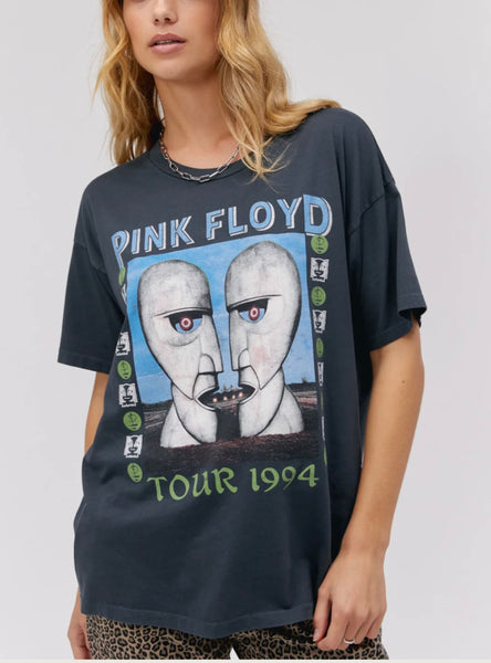 Daydreamer// Pink Floyd - the division bell tee // charcoal