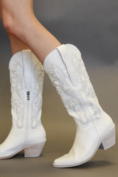 jolene western boot // white