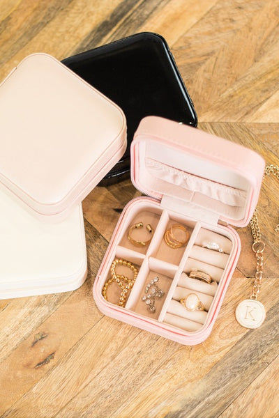 pink puff jewelry organizer